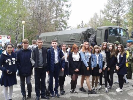 посещение военного училища